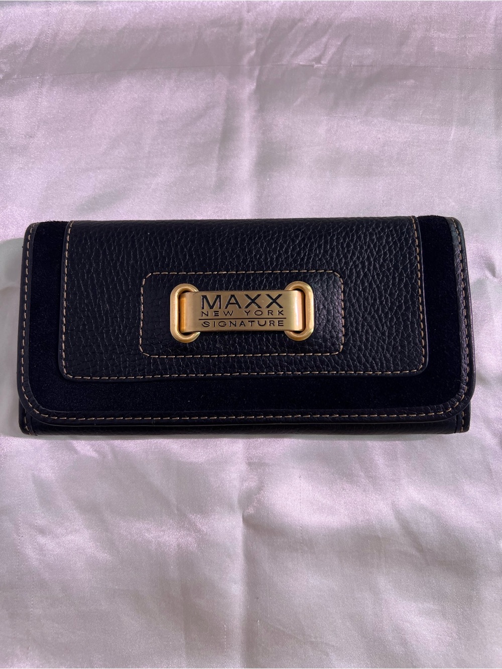 Maxx New York Black Leather Card Holder with Gold Plaque